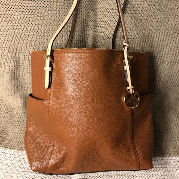 Michael Kors Handbags - Authentic, gently used MK leather purse